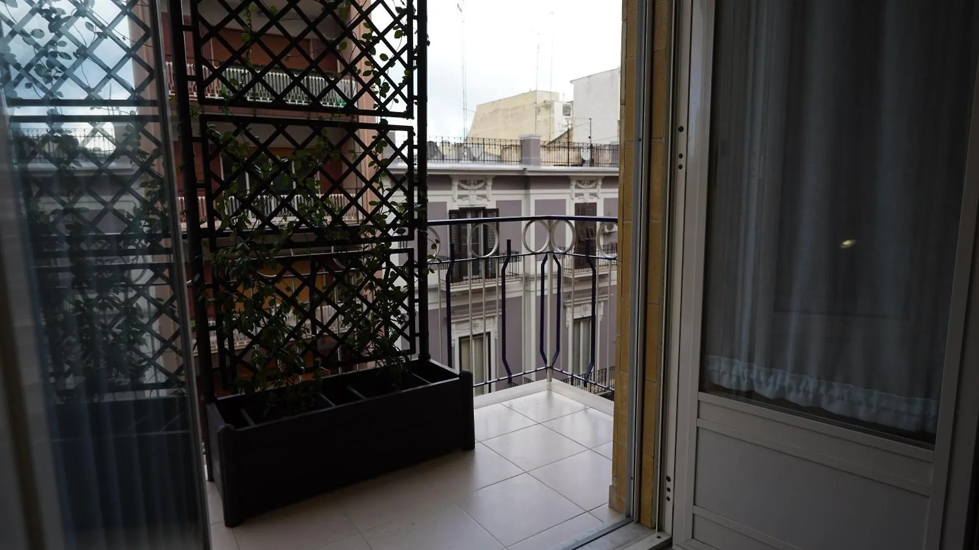 Abate Gimma Apartment 10 Minutes From St Nicholas Cathedral Bari Itálie